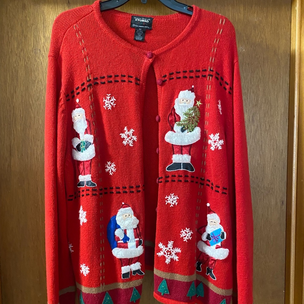 Studio Santa cardigan 2X